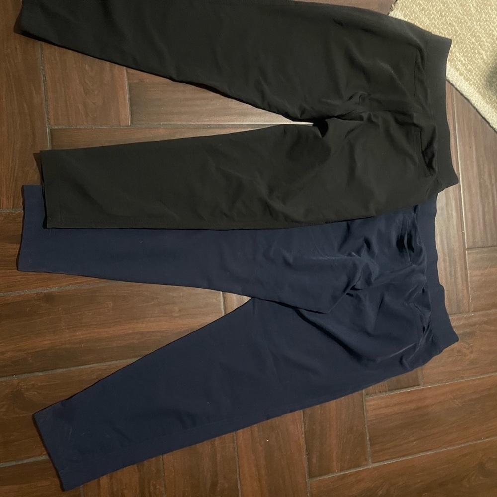 32 Degrees Black and Navy Straight Leg Pants